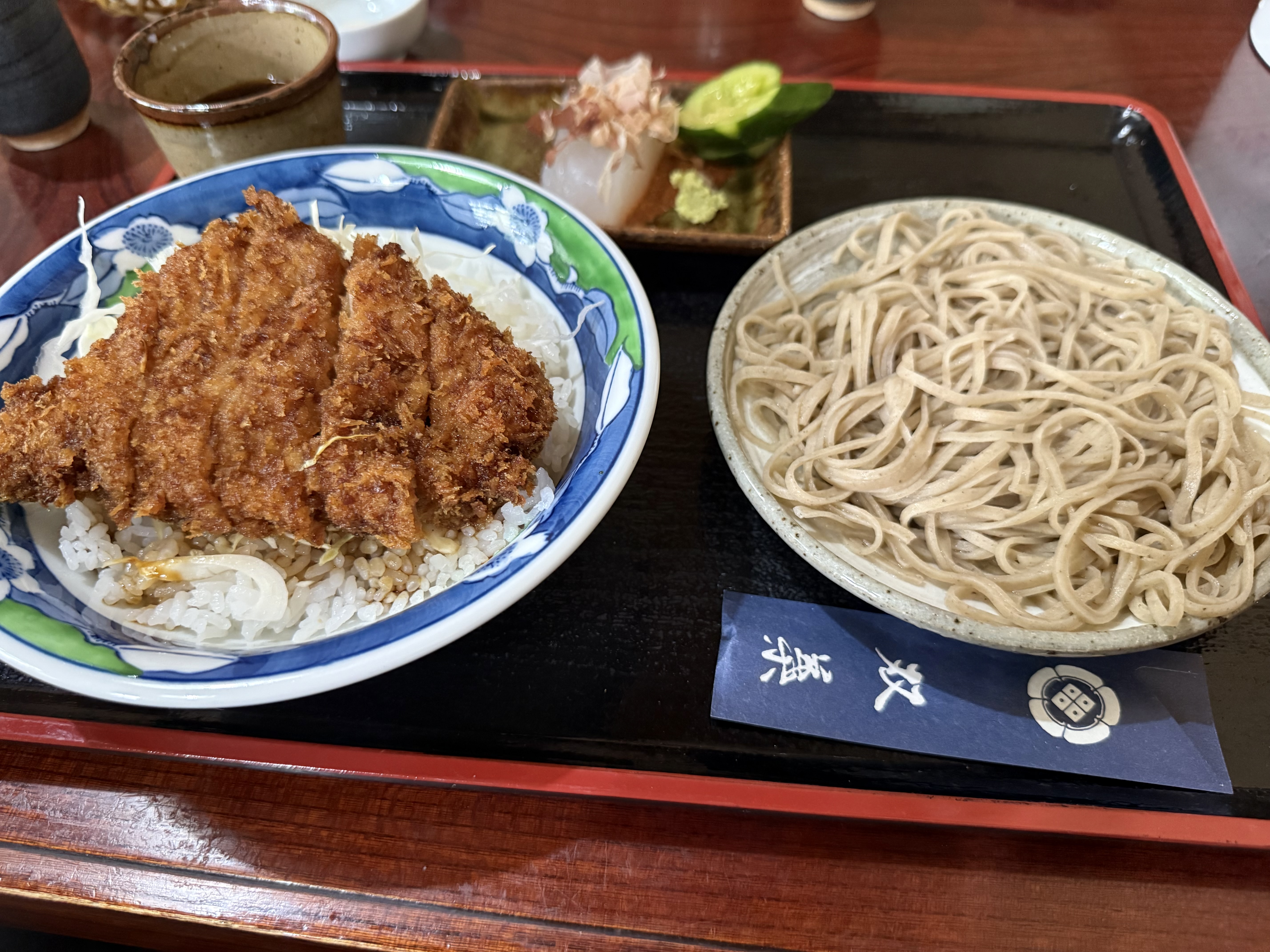 ソースカツ丼と蕎麦セット